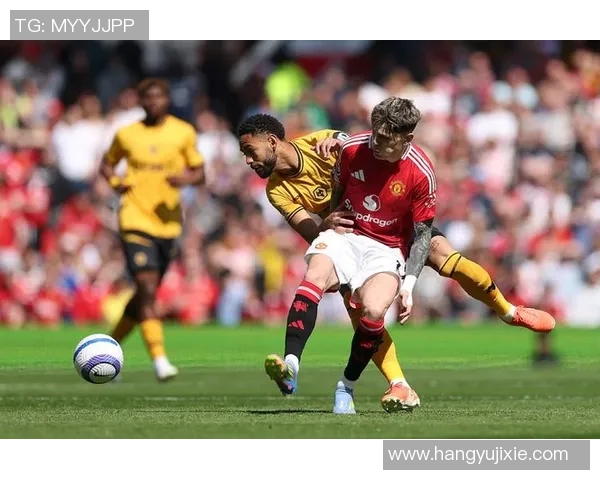 曼联引援目标逐渐浮出水面高层锁定多名实力球员补强阵容